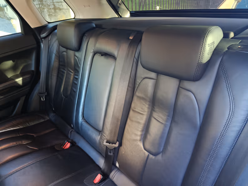 Land Rover Range Rover Evoque - 27