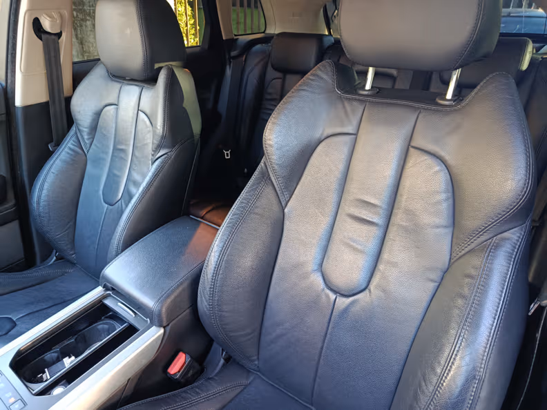 Land Rover Range Rover Evoque - 21