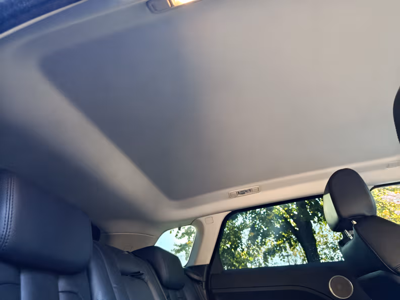 Land Rover Range Rover Evoque - 34