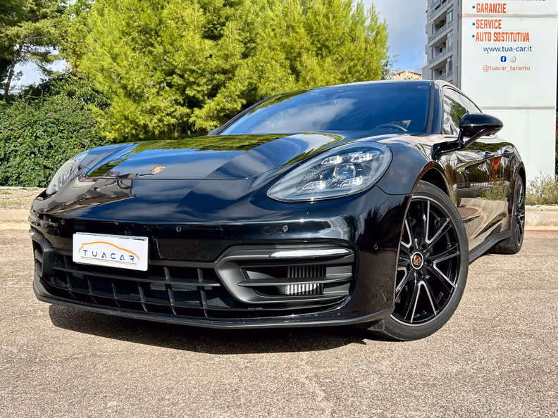 Porsche Panamera - 3