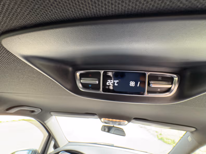 Mercedes-Benz V-Class - 33