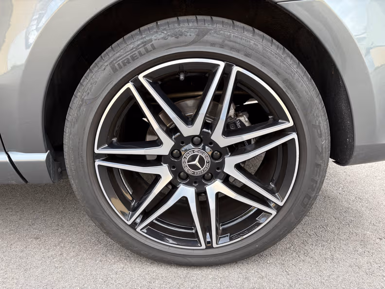 Mercedes-Benz V-Class - 9