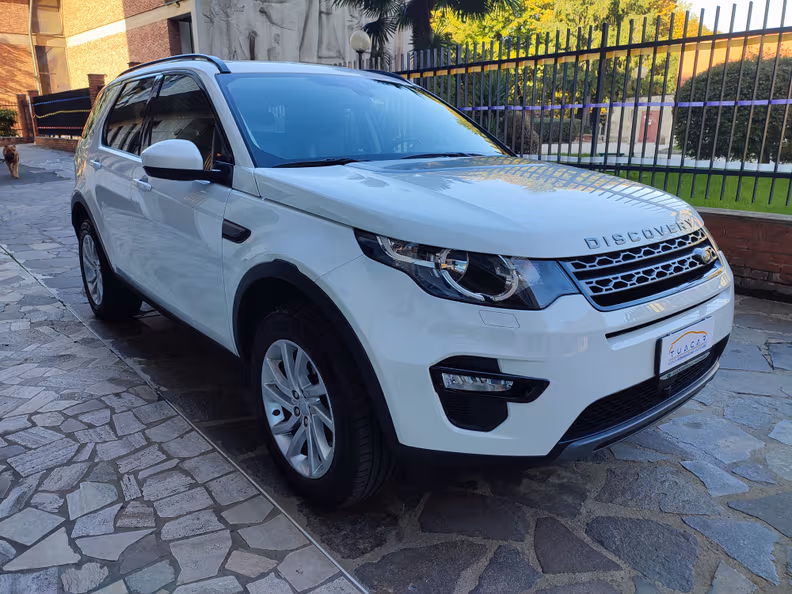 Land Rover Discovery Sport - 6