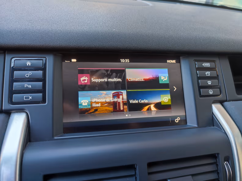 Land Rover Discovery Sport - 13