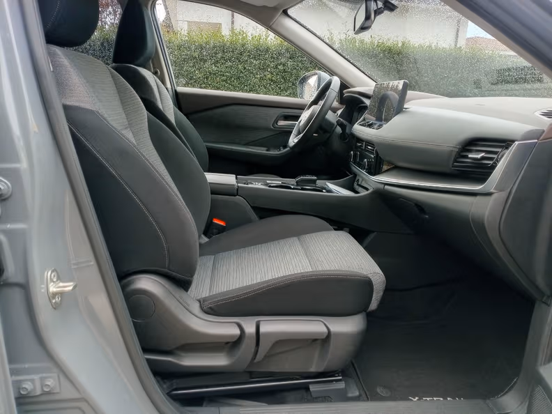 Nissan X-Trail - 35