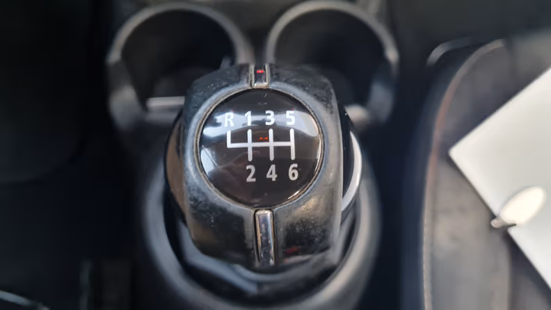 Mini 3-door / 5-door Hatch - 37