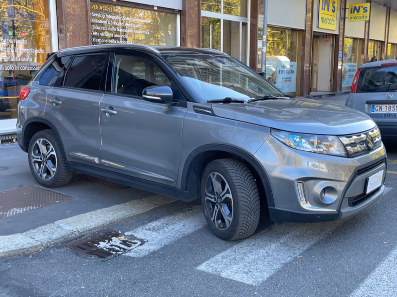 Suzuki Vitara / e Vitara - 3