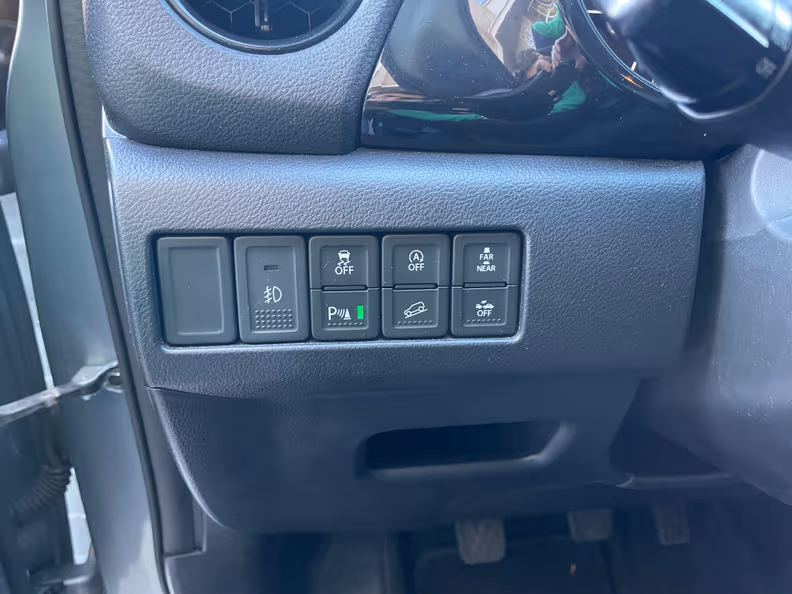 Suzuki Vitara / e Vitara - 16