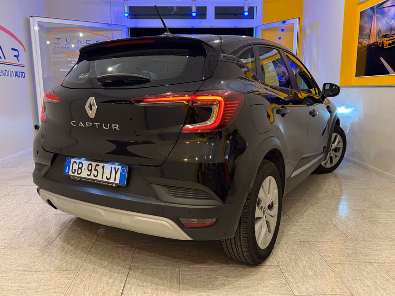 Renault Captur - 5