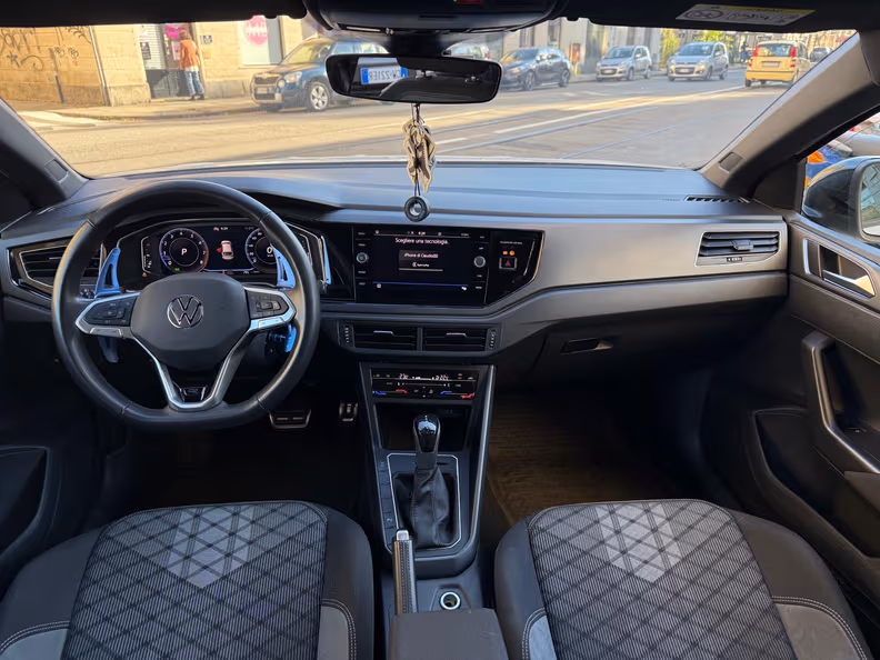 Volkswagen Taigo - 14