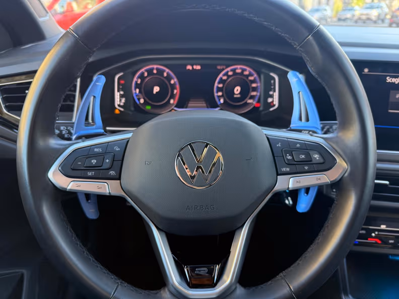 Volkswagen Taigo - 17