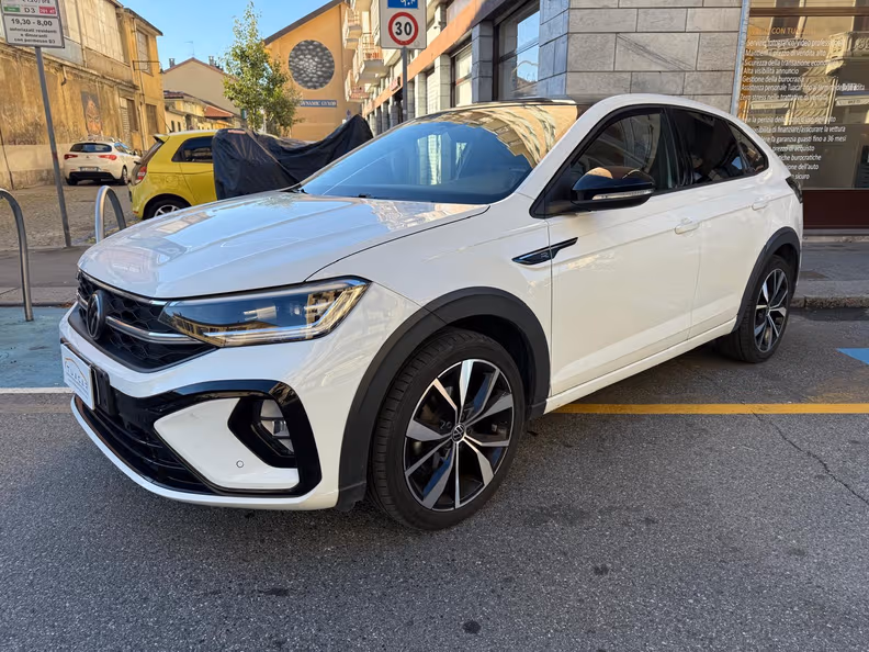 Volkswagen Taigo - 1