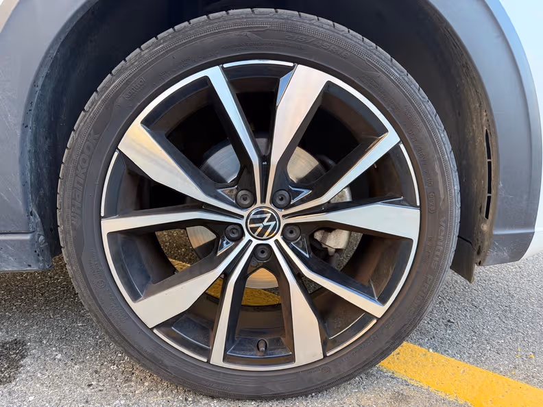 Volkswagen Taigo - 41