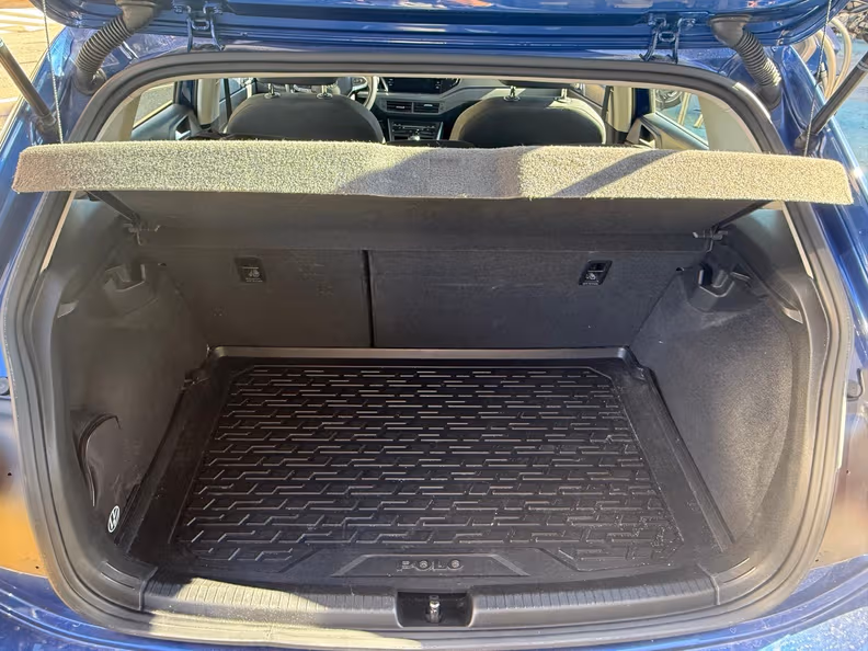 Volkswagen Polo - 35