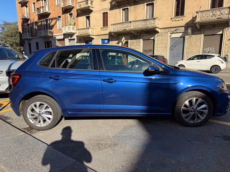 Volkswagen Polo - 8