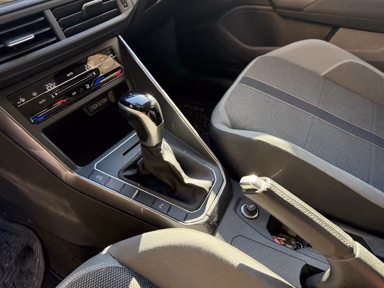 Volkswagen Polo - 22