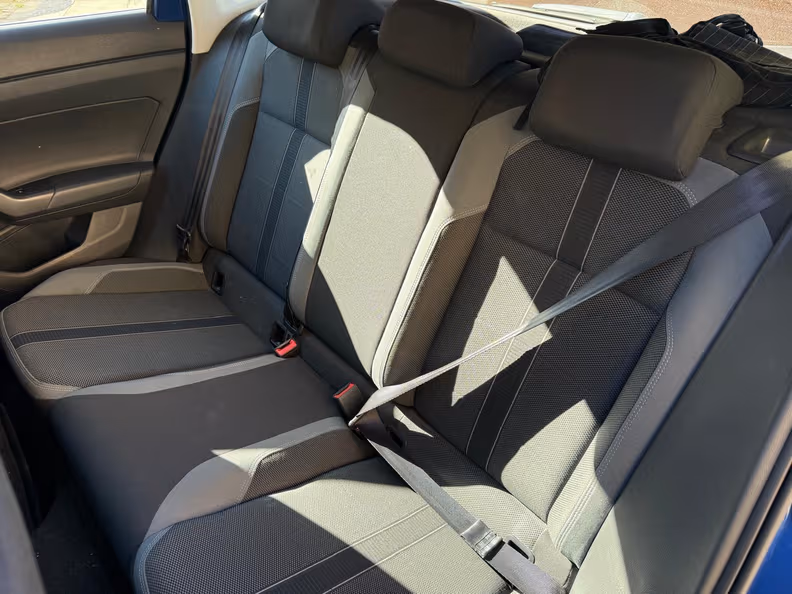 Volkswagen Polo - 13