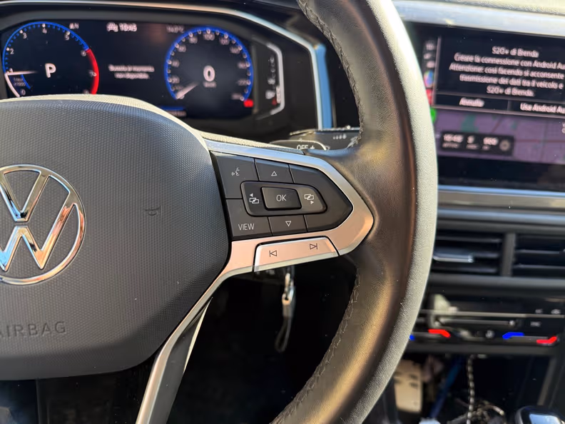 Volkswagen Polo - 17