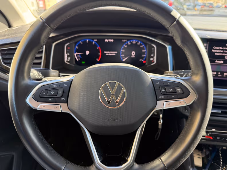 Volkswagen Polo - 15