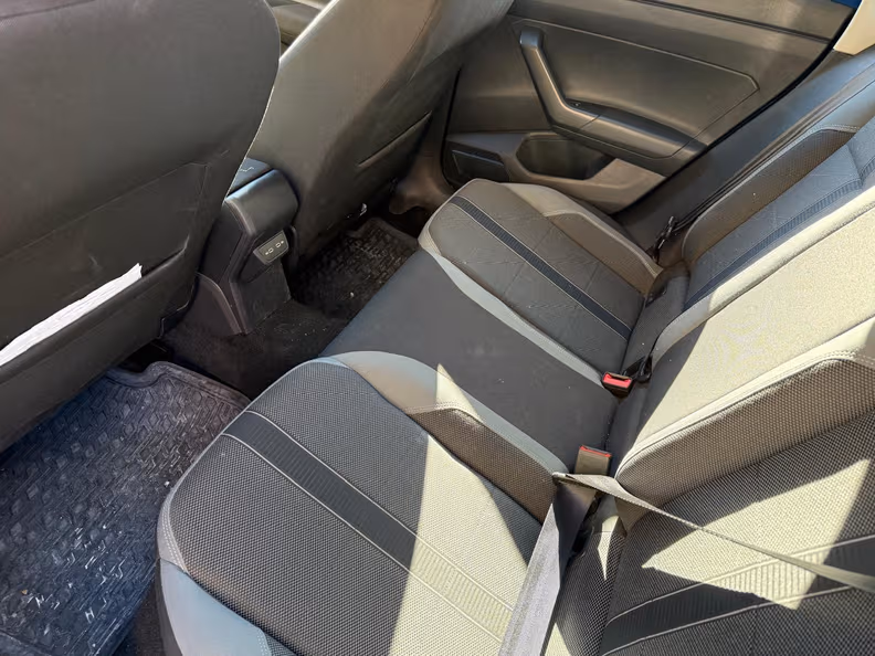 Volkswagen Polo - 27