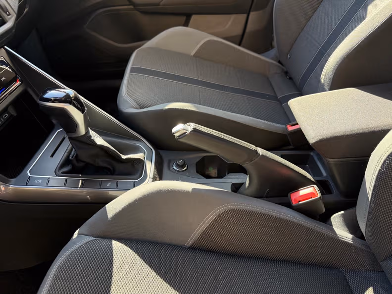 Volkswagen Polo - 23