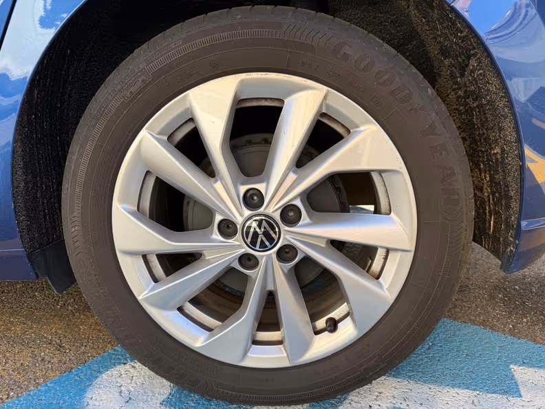 Volkswagen Polo - 40