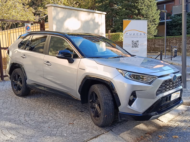 Toyota RAV4 - 2