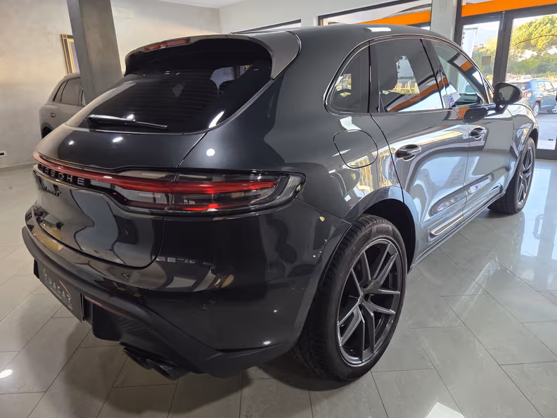 Porsche Macan - 6