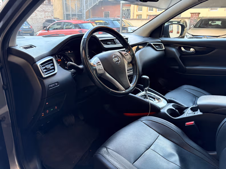 Nissan Qashqai - 18