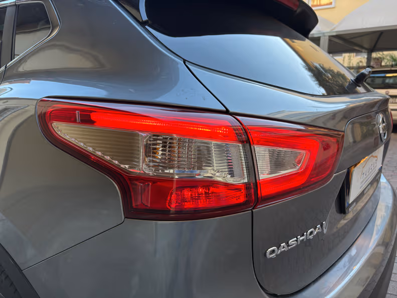 Nissan Qashqai - 9