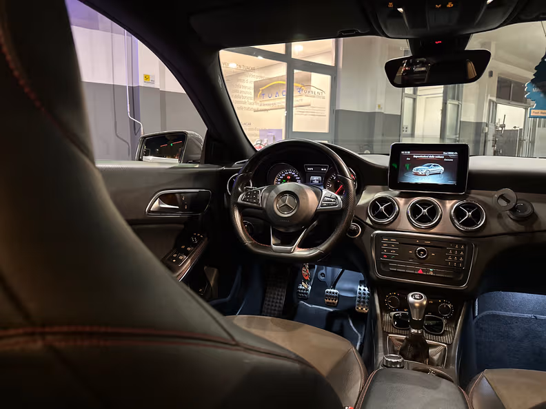 Mercedes-Benz CLA-Class - 8