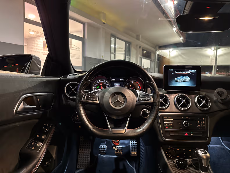 Mercedes-Benz CLA-Class - 22