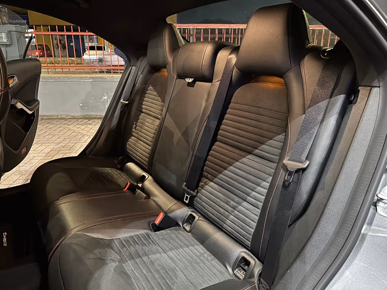 Mercedes-Benz CLA-Class - 10