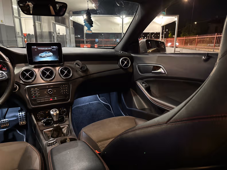 Mercedes-Benz CLA-Class - 14