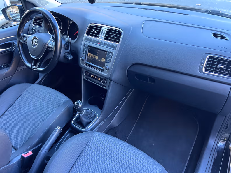 Volkswagen Polo - 10