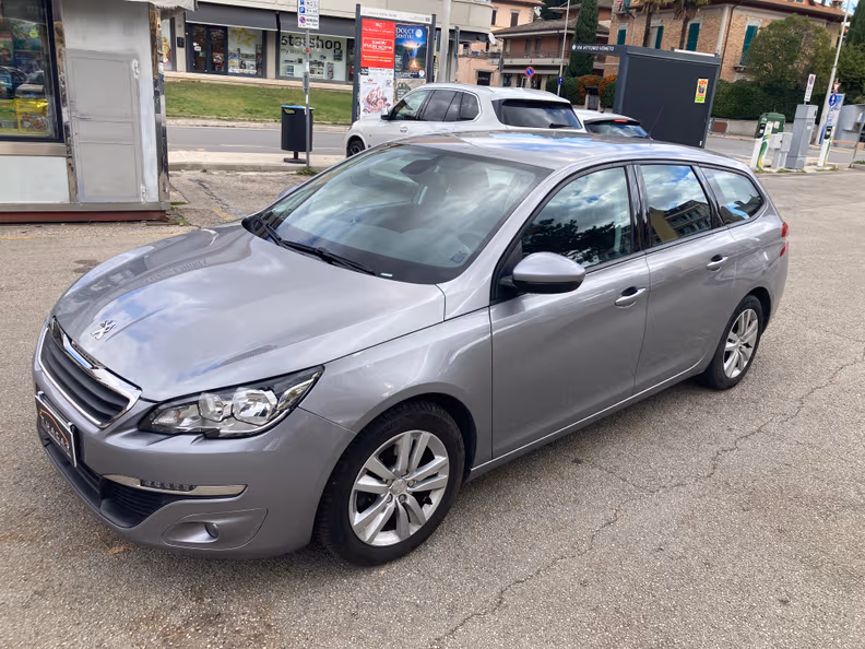 Peugeot 308 - 5