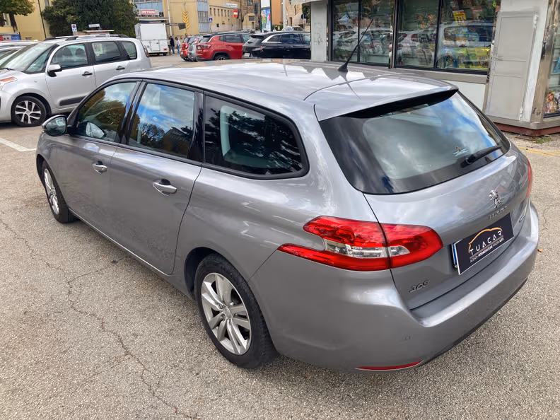 Peugeot 308 - 14