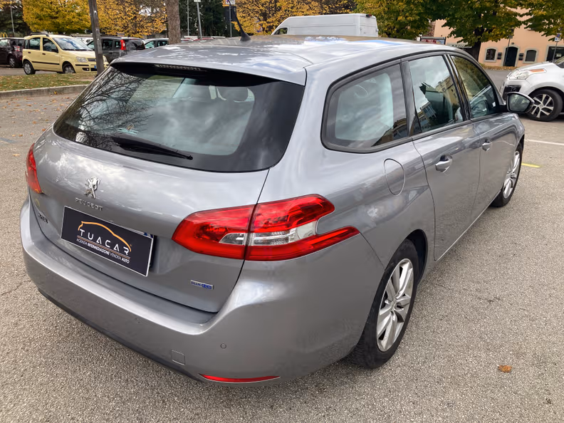 Peugeot 308 - 19