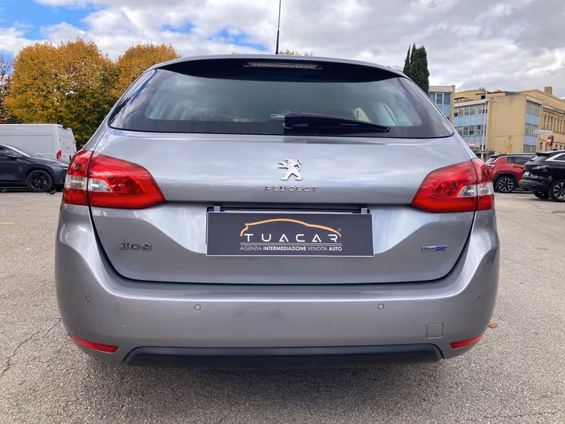 Peugeot 308 - 18