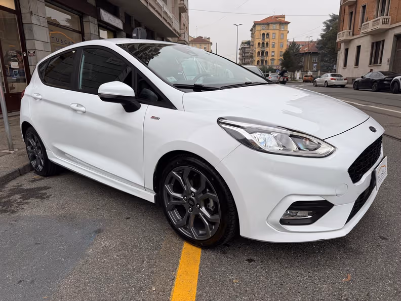 Ford Fiesta - 9