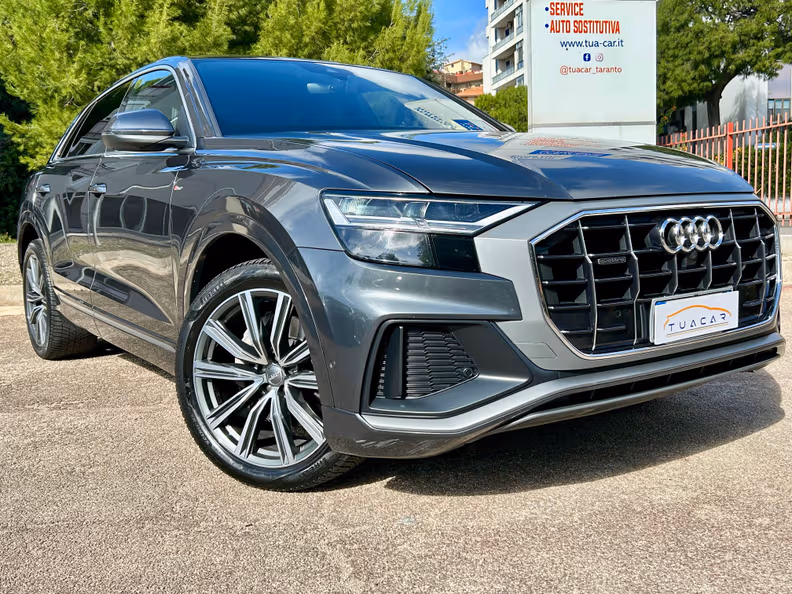 Audi Q8 - 5