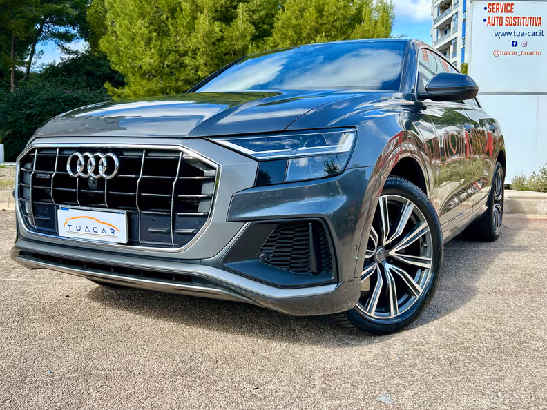 Audi Q8 - 3
