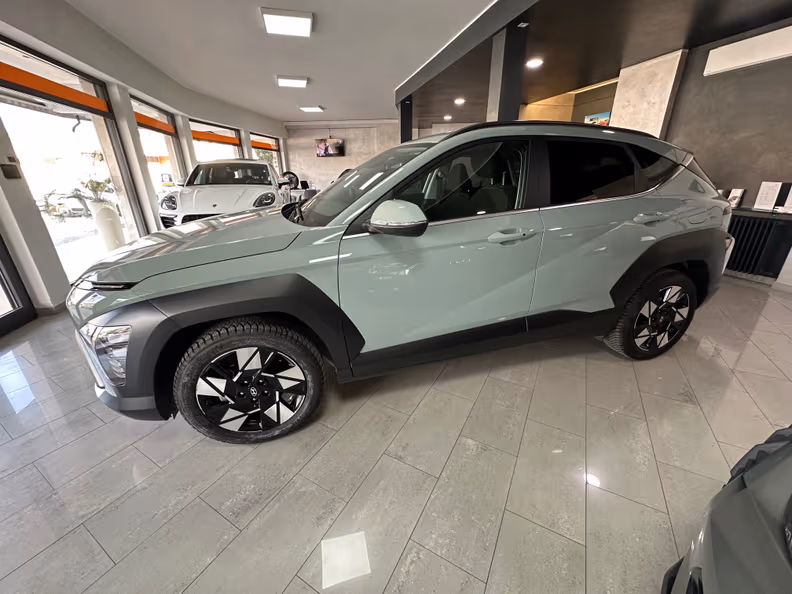 Hyundai Kona - 2