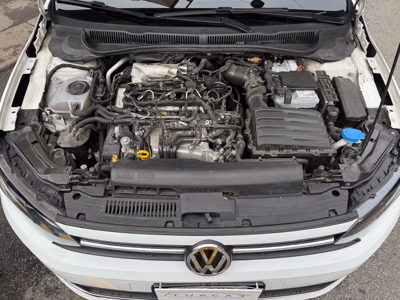 Volkswagen Polo - 33