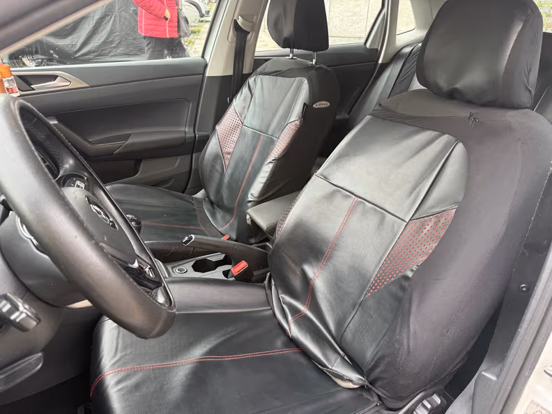 Volkswagen Polo - 12