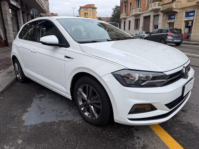 Volkswagen Polo - 10