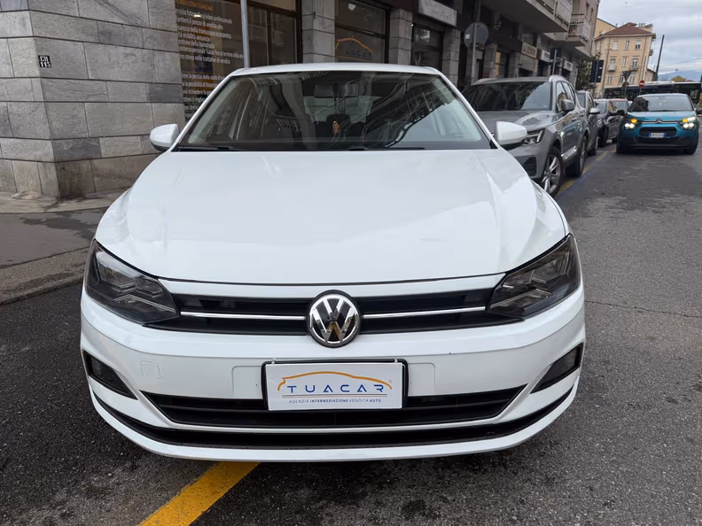 Volkswagen Polo - 4