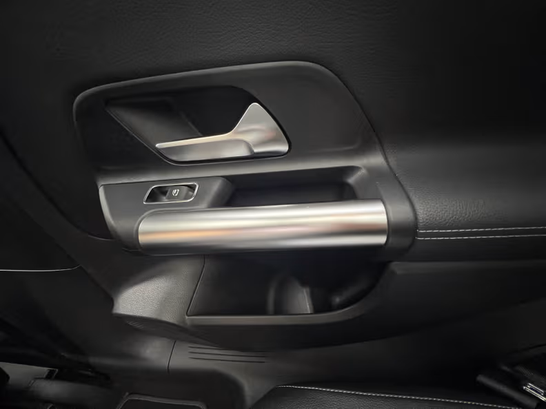 Mercedes-Benz B-Class - 44