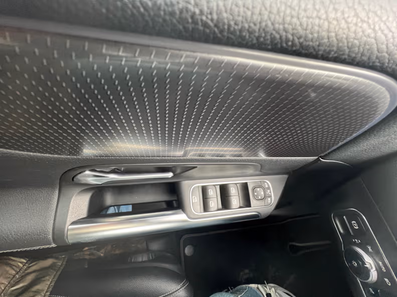 Mercedes-Benz B-Class - 35