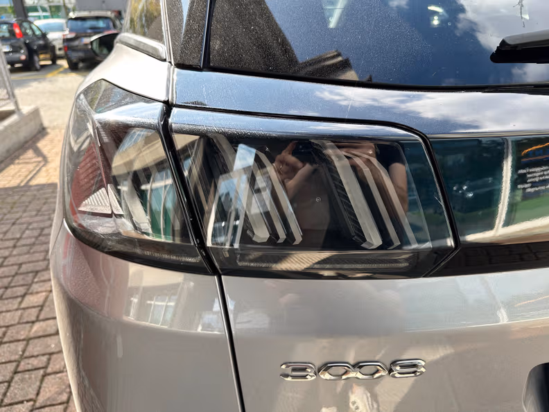Peugeot 3008 - 19